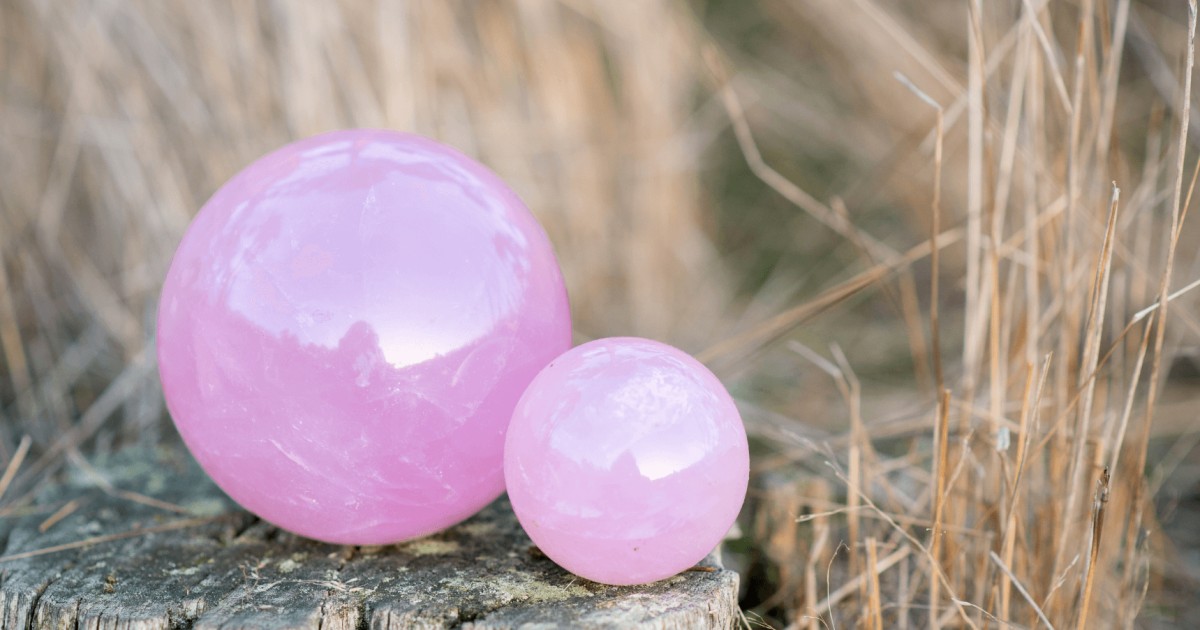 Il quarzo rosa, un delicato compagno